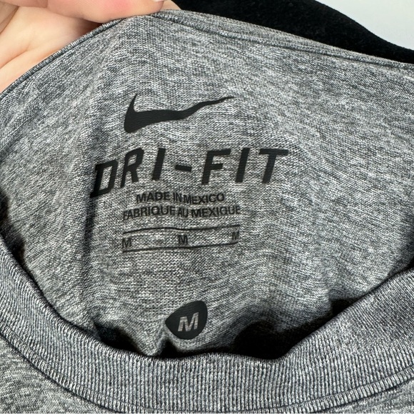 Nike Set of 2 Short Sleeve Dri Fit Tops Black & Gray Workout Gym Athletic - Picture 7 of 7